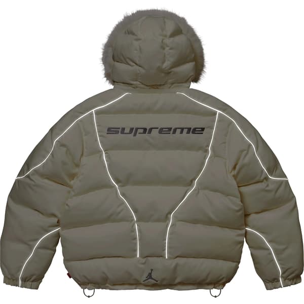 Supreme Jordan Puffer Jacket - White (front)
