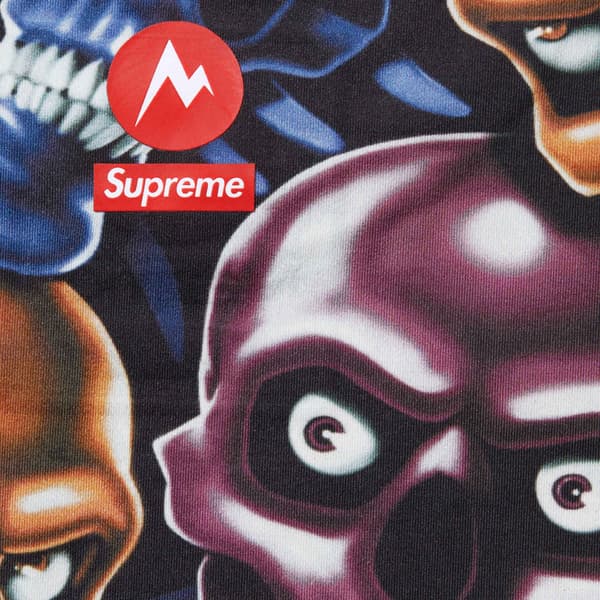 Supreme Marmot Base Layer L/S Top - Skull Pile (front)