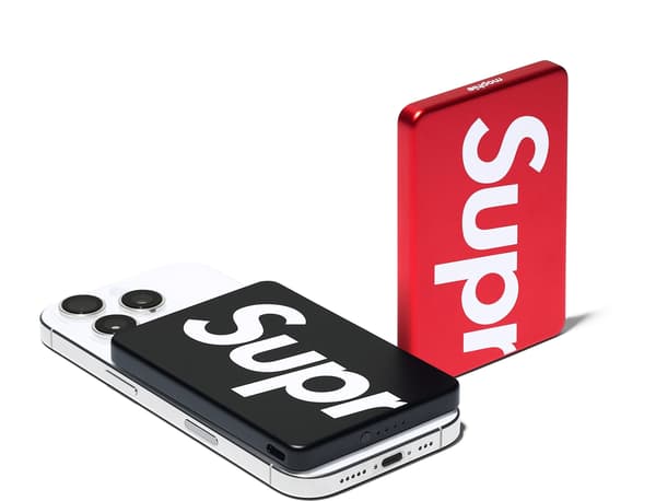 Supreme mophie Qi2 Powerstation - Product Image