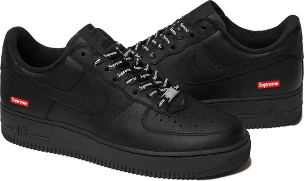 Supreme Nike Air Force 1 Low - Black (front)