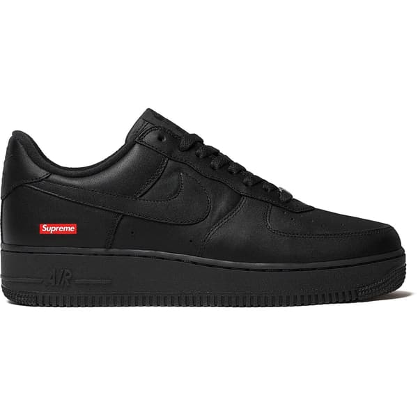 Supreme Nike Air Force 1 Low - Black (front)