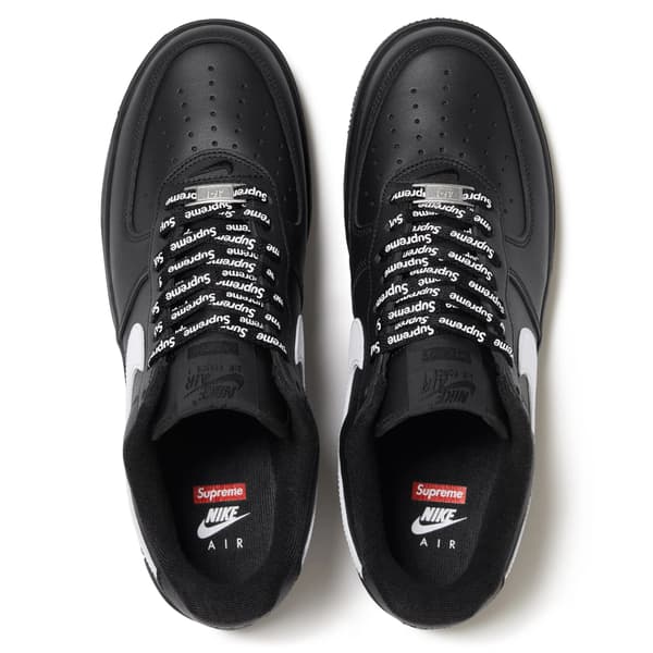 Supreme Nike Air Force 1 Low - Black (front)