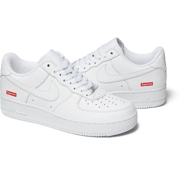 Supreme Nike Air Force 1 Low - White (front)