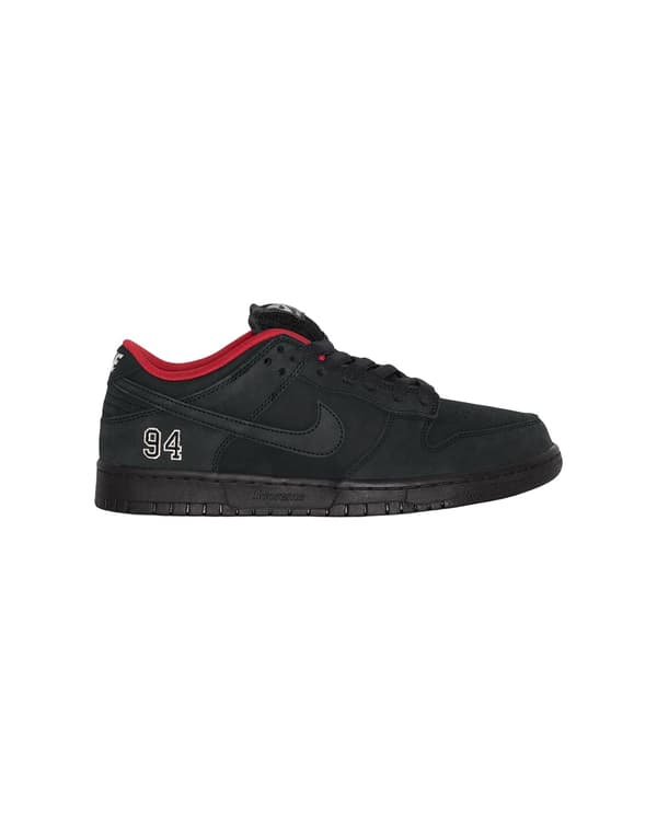 Supreme Nike SB Dunk Low Black - Product Image
