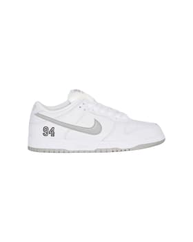 Supreme Nike SB Dunk Low White