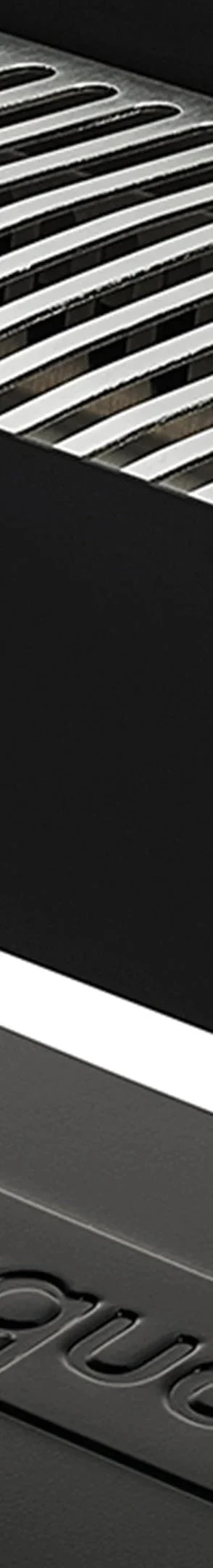 Supreme UNA Grill - Black (front)