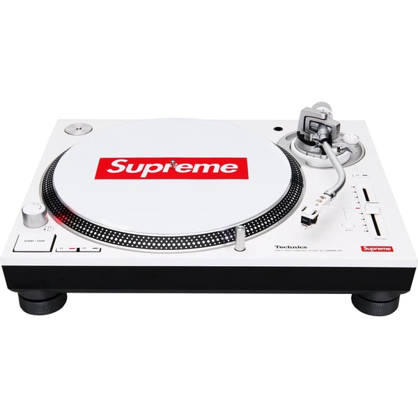 Supreme Technics SL-1200MK7 Turntable - White (front)