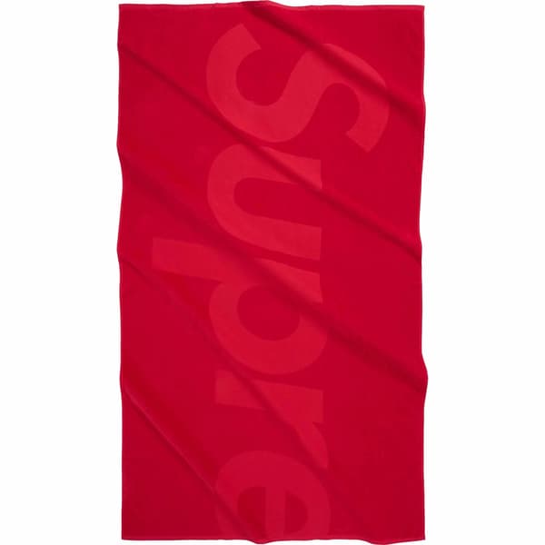 Supreme Tonal Logo Towel - Red (front)