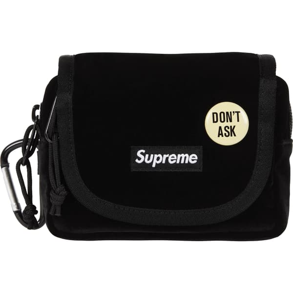 Supreme Velvet Mini Pouch - Black (front)