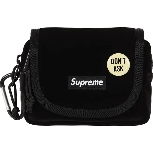 Supreme Velvet Mini Pouch - Black (front)