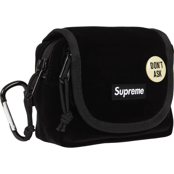 Supreme Velvet Mini Pouch - Black (front)