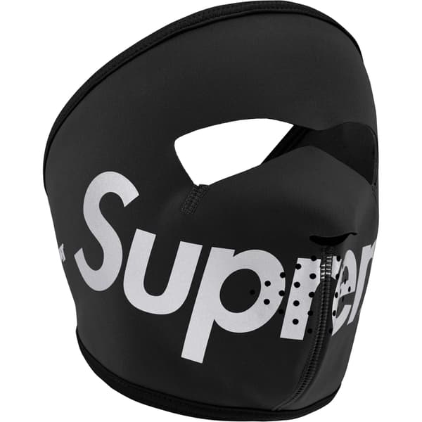 Supreme WINDSTOPPER Facemask - Black (front)