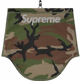 Supreme WINDSTOPPER Neck Gaiter Woodland Camo