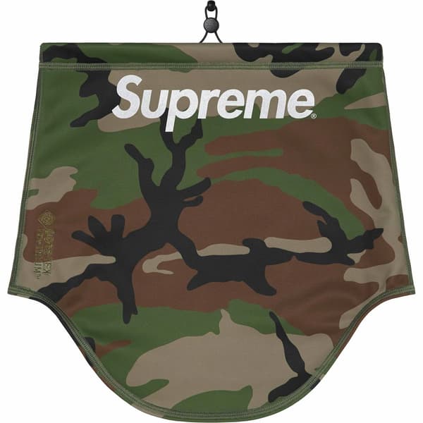 Supreme WINDSTOPPER Neck Gaiter - Woodland Camo (front)