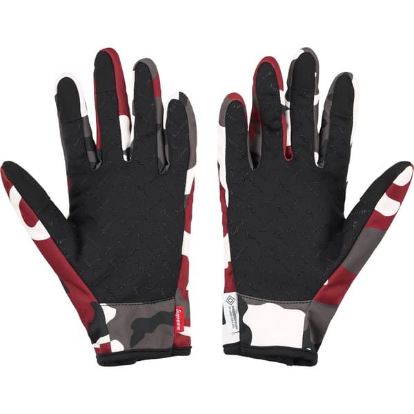 Supreme WINDSTOPPER Zip Gloves - Red Camo (front)