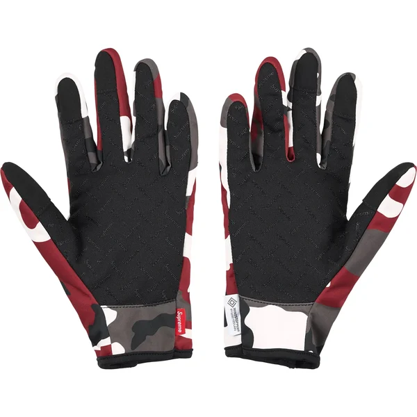 Supreme WINDSTOPPER Zip Gloves - Red Camo (front)