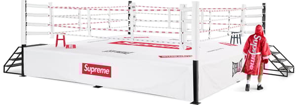 Supreme®/Everlast® 20-Foot Boxing Ring - White (front)