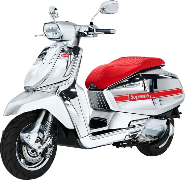 Supreme®/Lambretta X300 - Silver (detail)