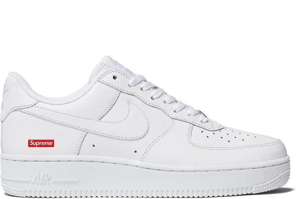 Supreme®/Nike® Air Force 1 Low - White (front)