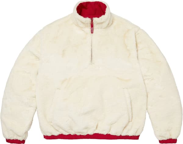 Supreme®/Umbro® Reversible Faux Fur Pullover - Red (detail)