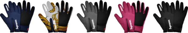 WINDSTOPPER® Zip Gloves - Group Shot